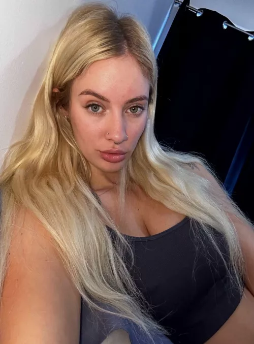 blondes just do it better