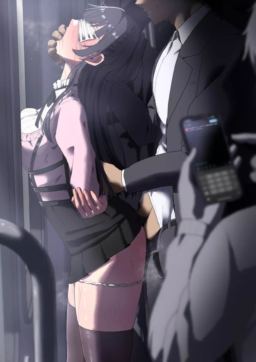 Devouring her in public. [zetsu red]