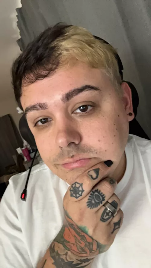 Good Morning and happy Monday!