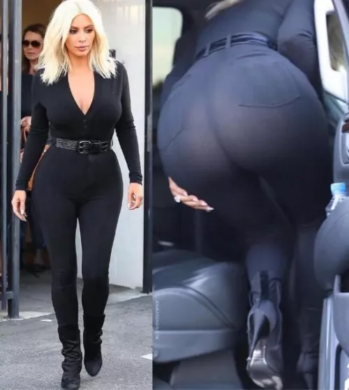 In love with her big 🍑