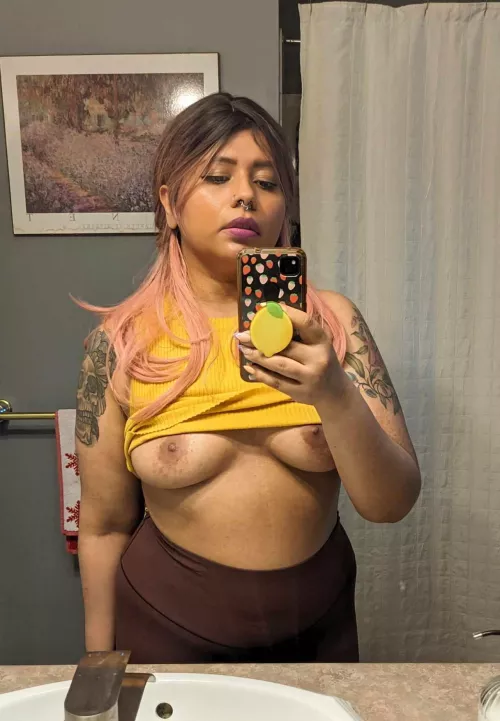 Should I wear this lip colour on our first date?