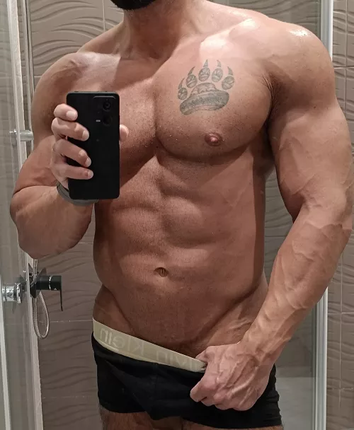 Sweaty summer nights 