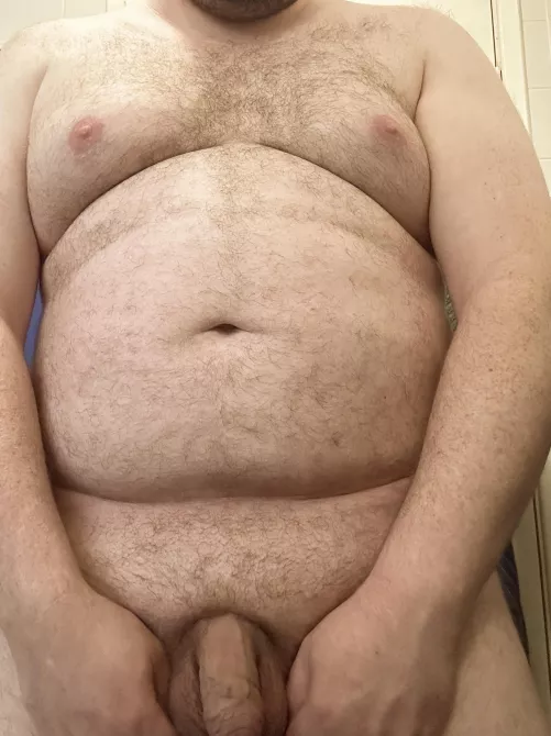 Too hot for clothes 🥵