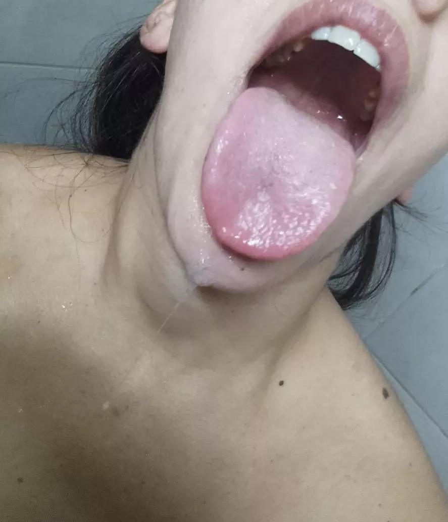 💧👅