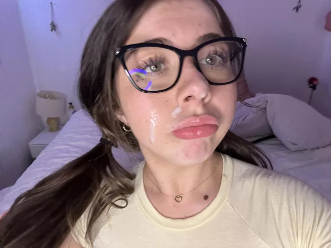 Are nerdy girls hot or boring 