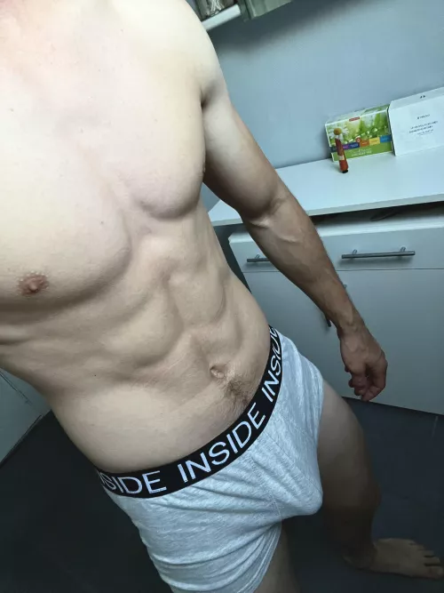 Comment ''YES'' if you Like my Boxers or Muscles! Be honest ;) 