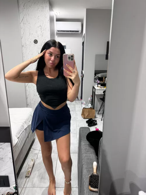 do you like my outfit? <3