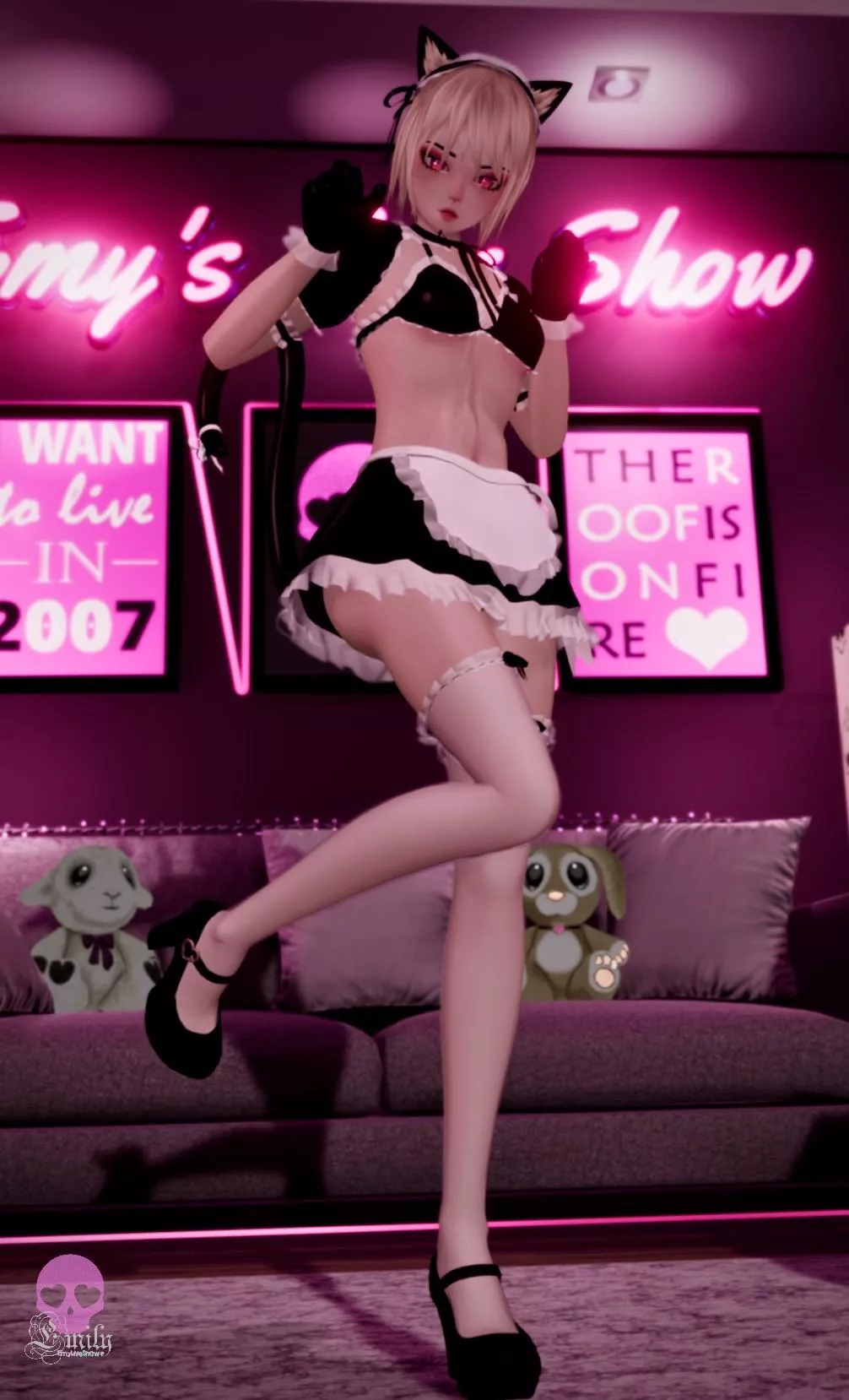 kitty wants to play~ https://chaturbate.com/emyliveshow