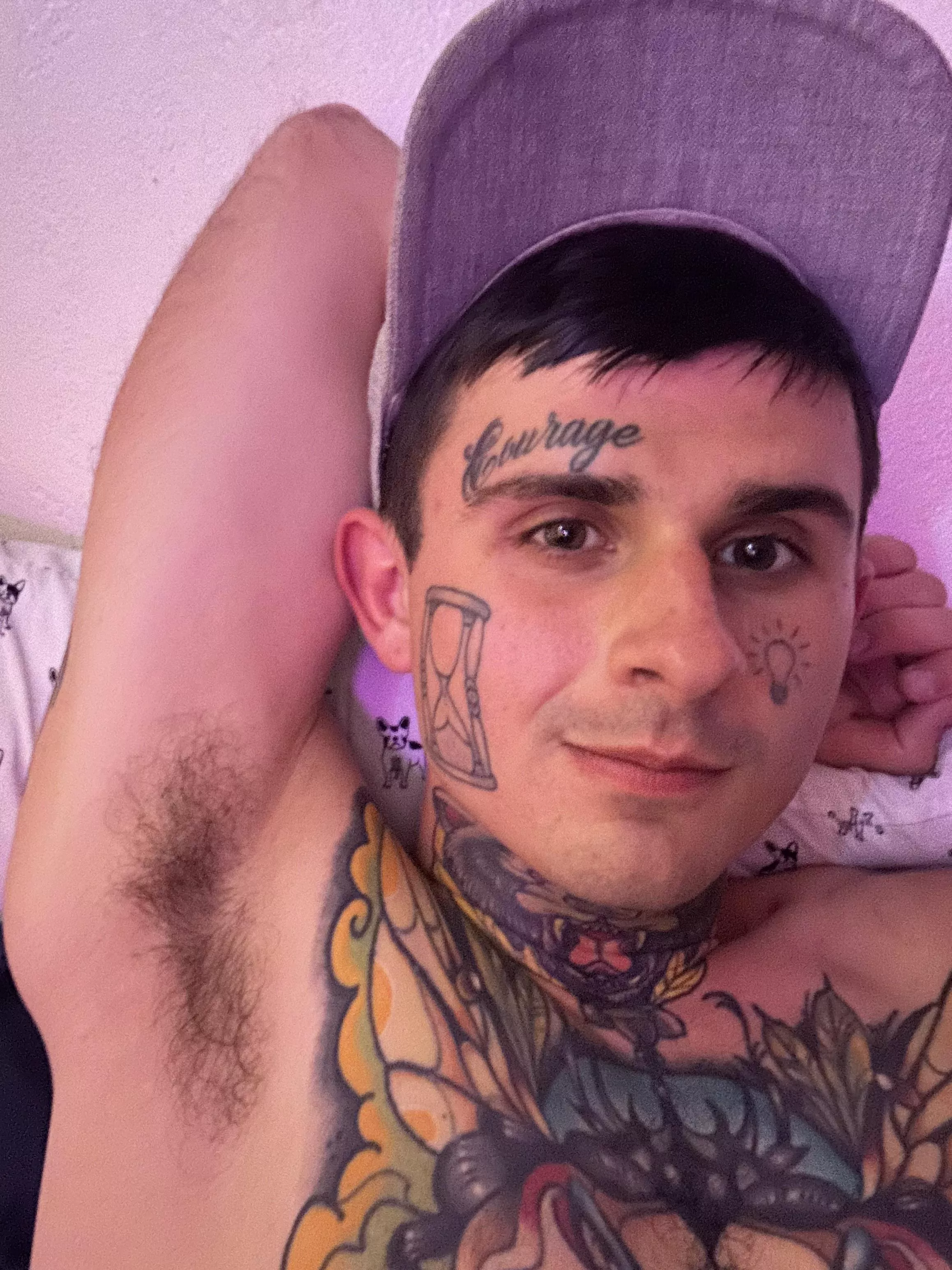 Ugh! Just so sweaty and stinky today. But you want to smell? 🥰