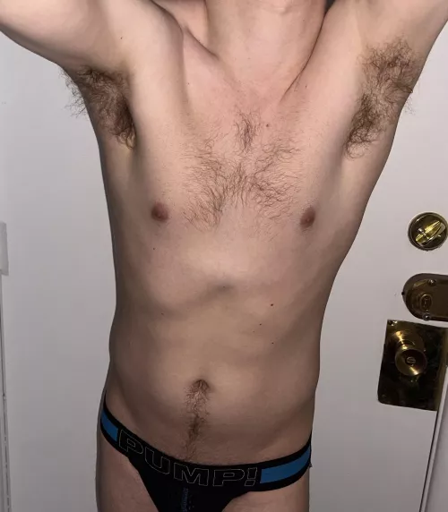 Who’s into nipple and pit play? 😈 dm me