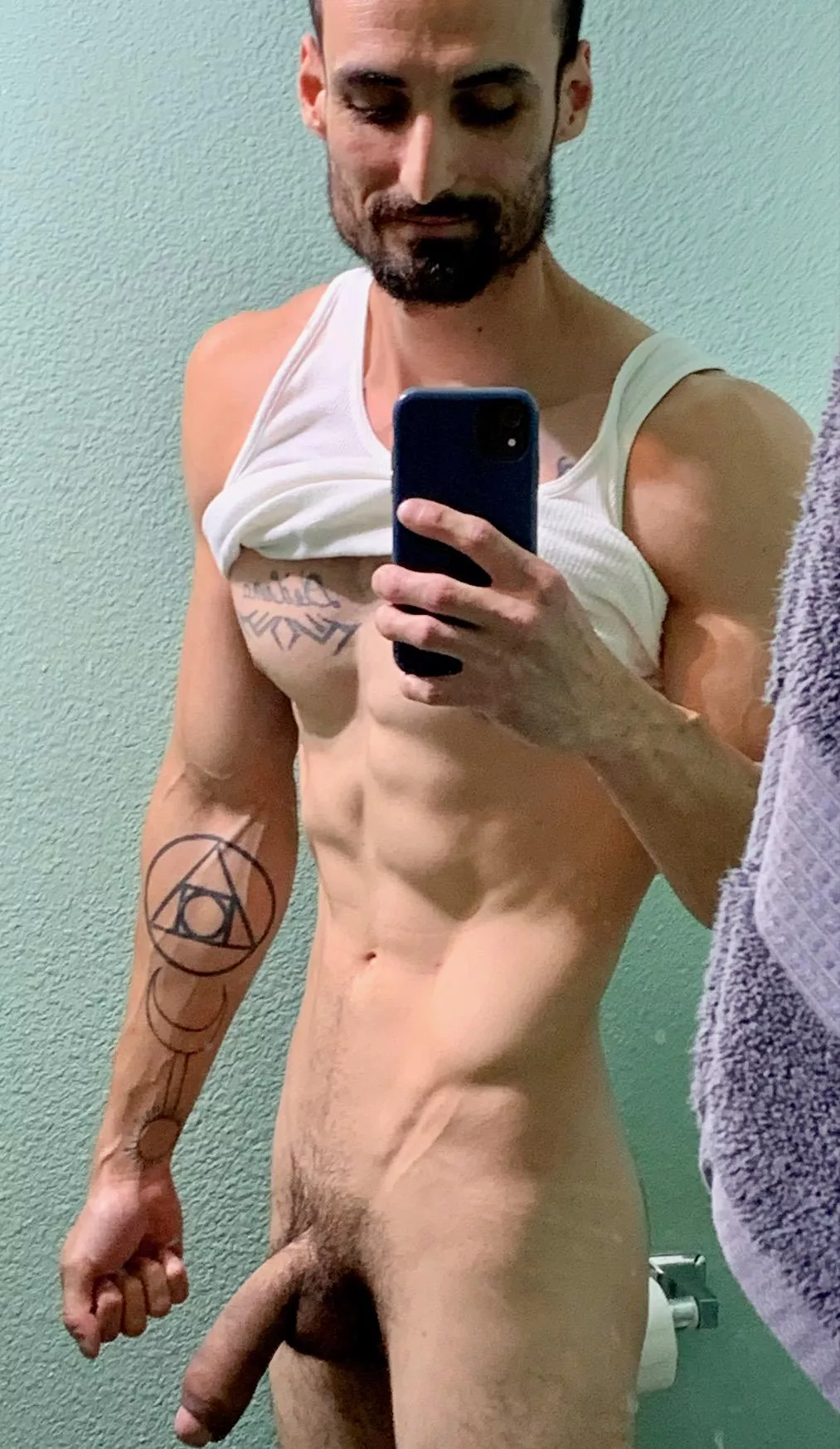 
Been holding in for a few days, help [m]e get some relief ? 
