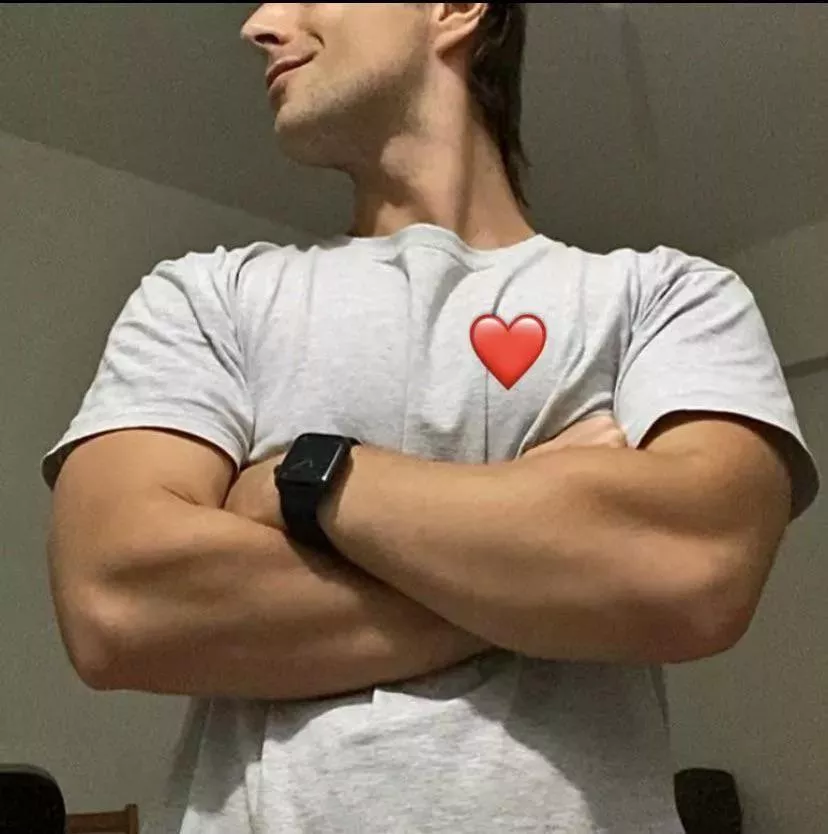 Cuddle or choke? You don’t have to choose only 1