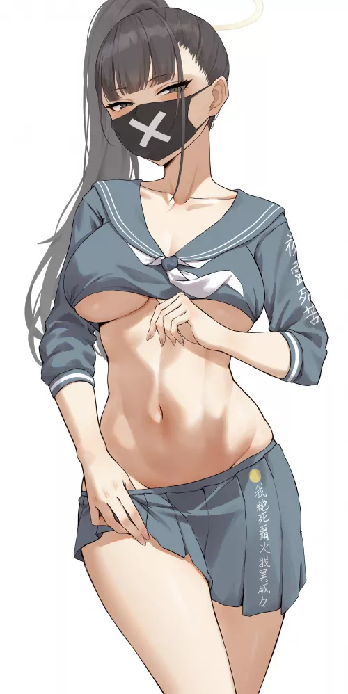 Her uniform seems smaller than I remember (@Yukiaka_)