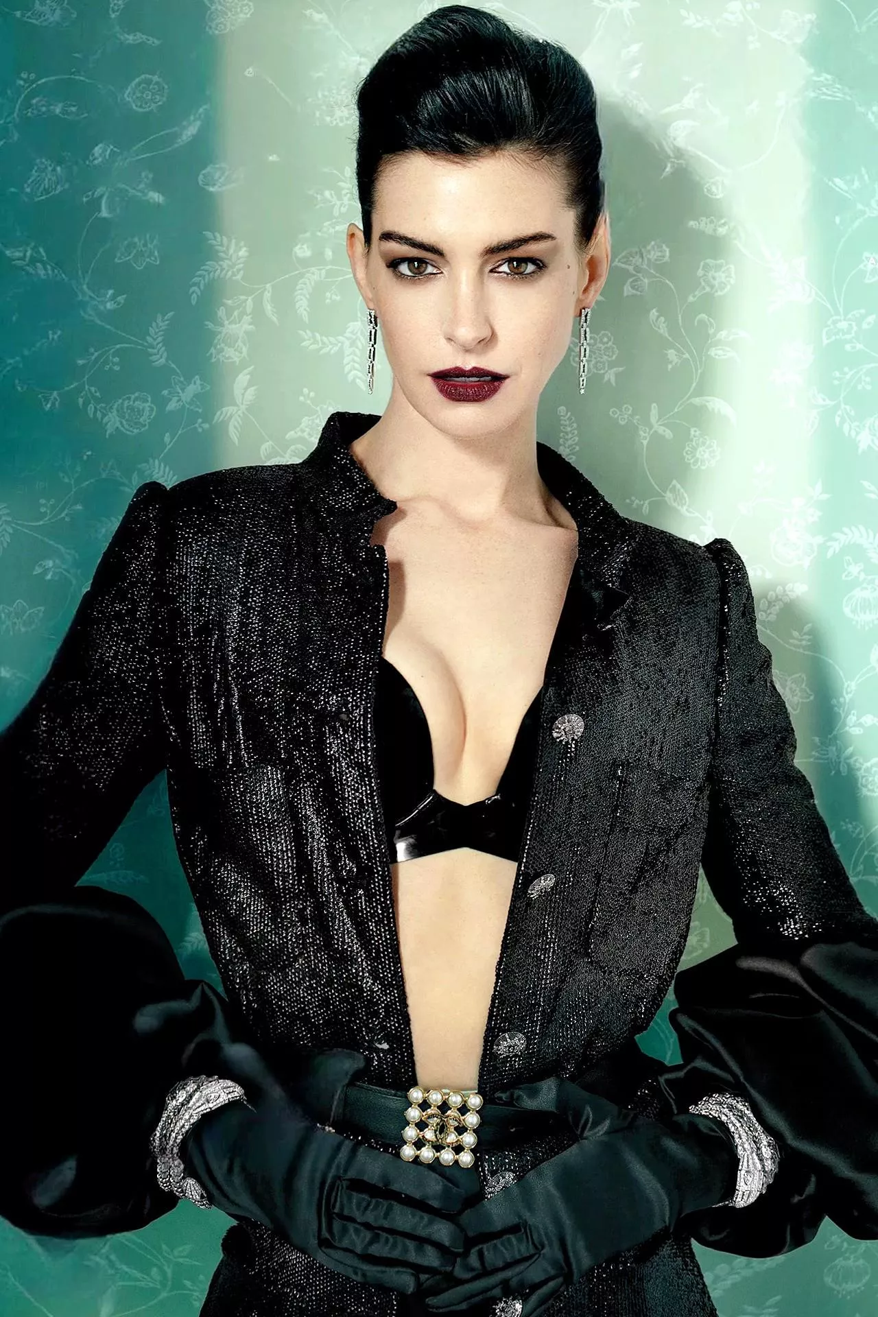 I want be forced into sexual servitude by Mistress Annie. She's going to train me as a whore and bedslave she can pimp out to all her friends