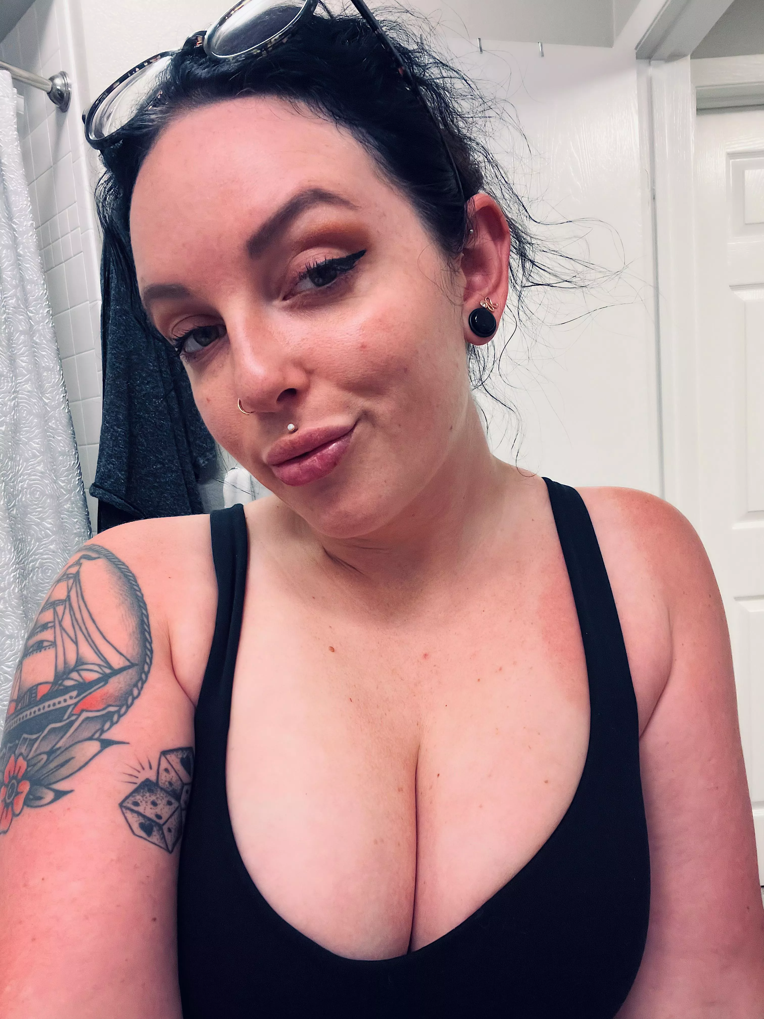 My favorite workout shirt (f)