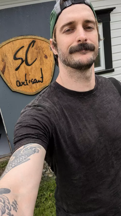 selfie in front of the shop