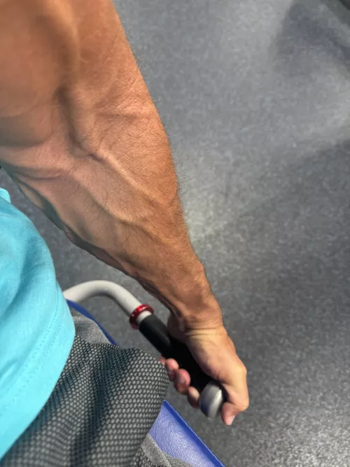 Veins popping 