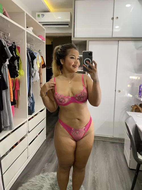 Would you fuck me in front of this mirror?