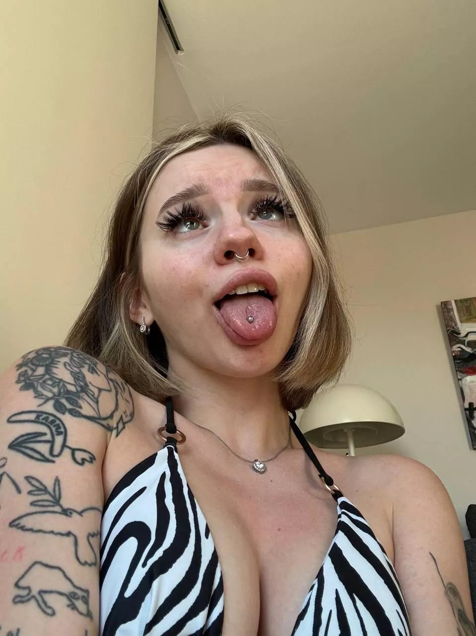 Cum Queen craving for your approval