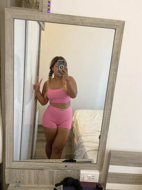 Do you wanna watch me undressing infront of this mirror?