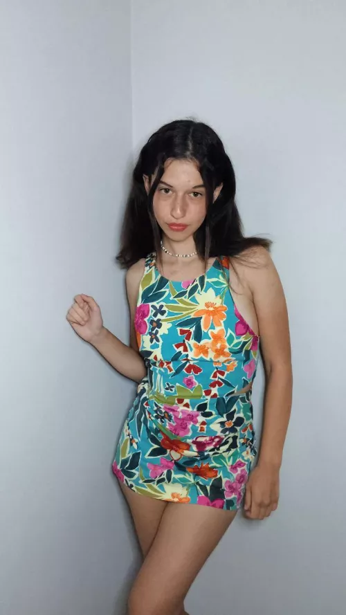 i hope this dress looks ok 🥺