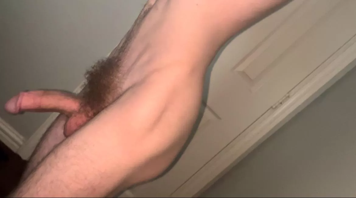 lil butt, fluffy bush ;)