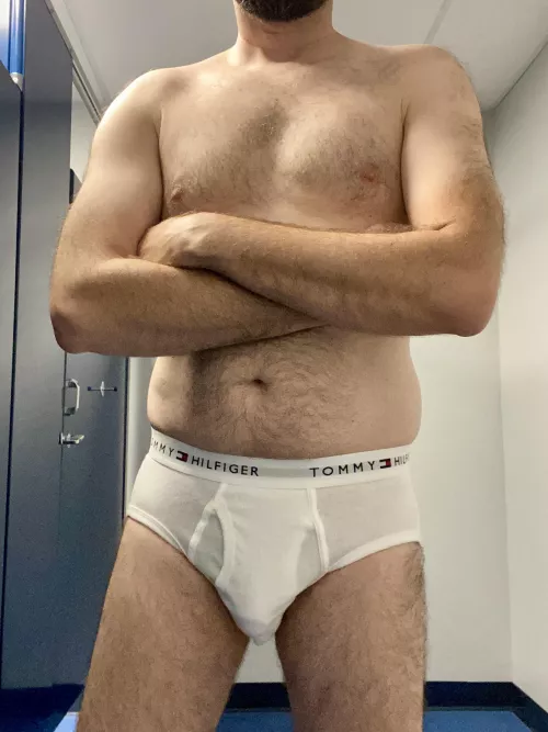 New pair of Tommy Hilfiger