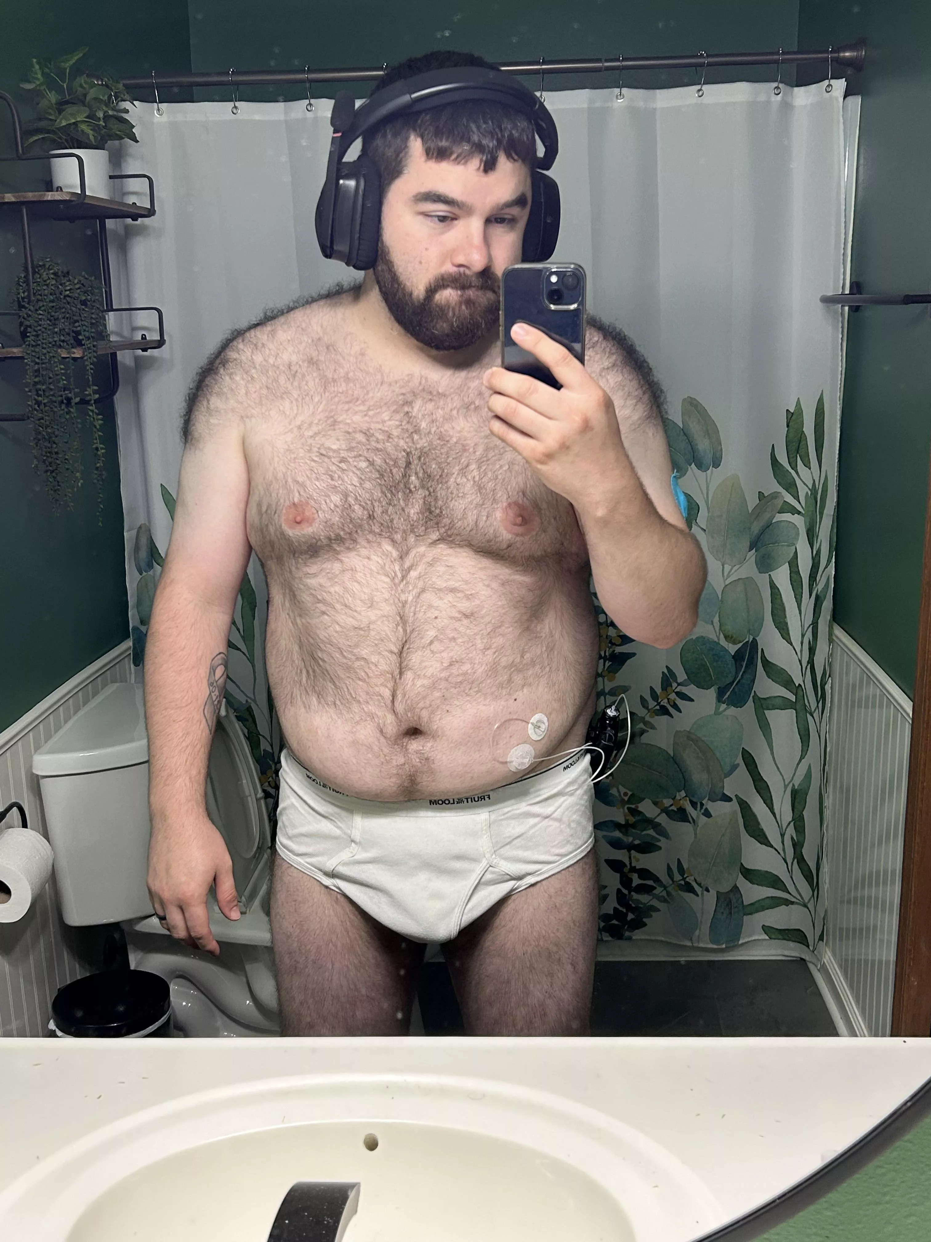 Tighty whitey Tuesday ✌️