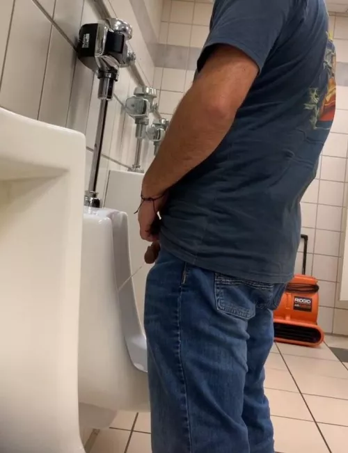 Urinal Visit