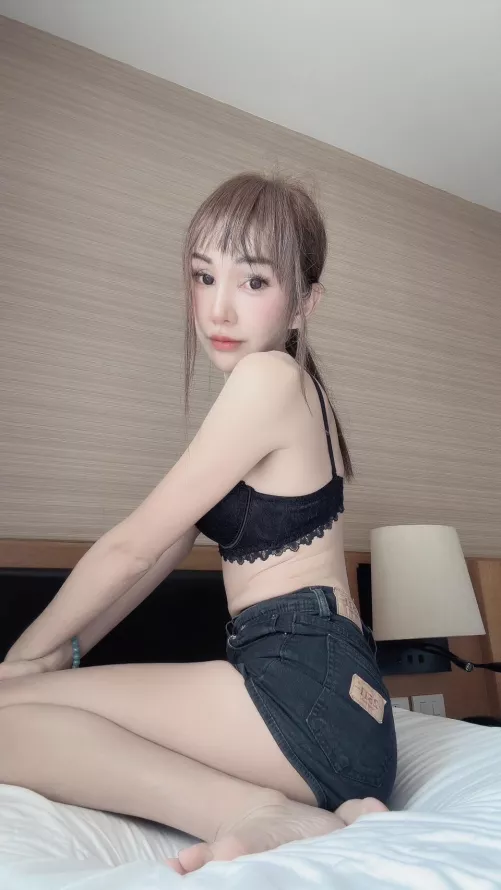 What would you do if you saw me in the street :3