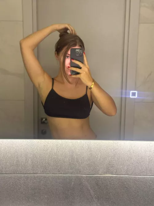 When you see my armpits what's your first instinct?