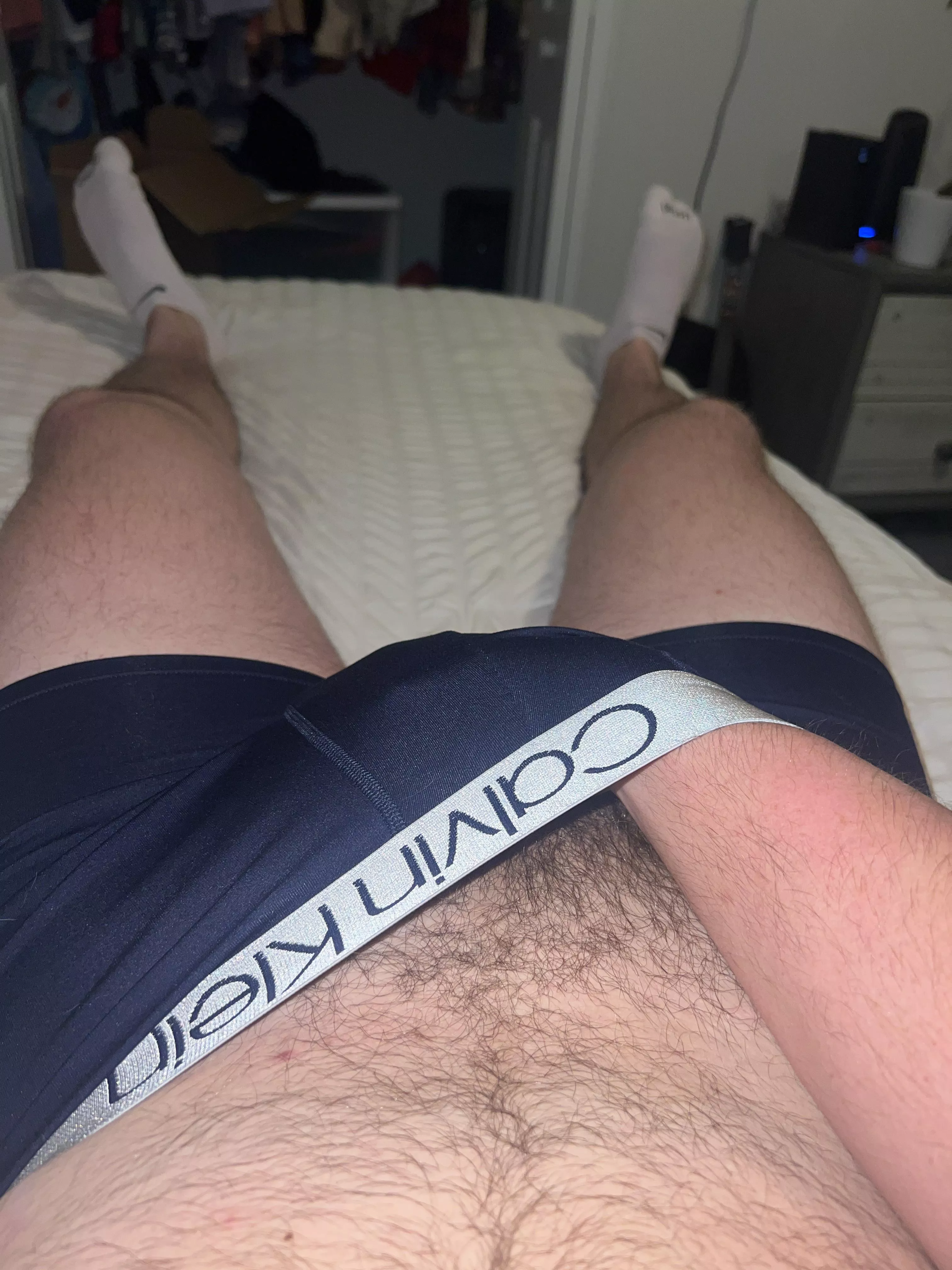 24, HMU to jerk/compare