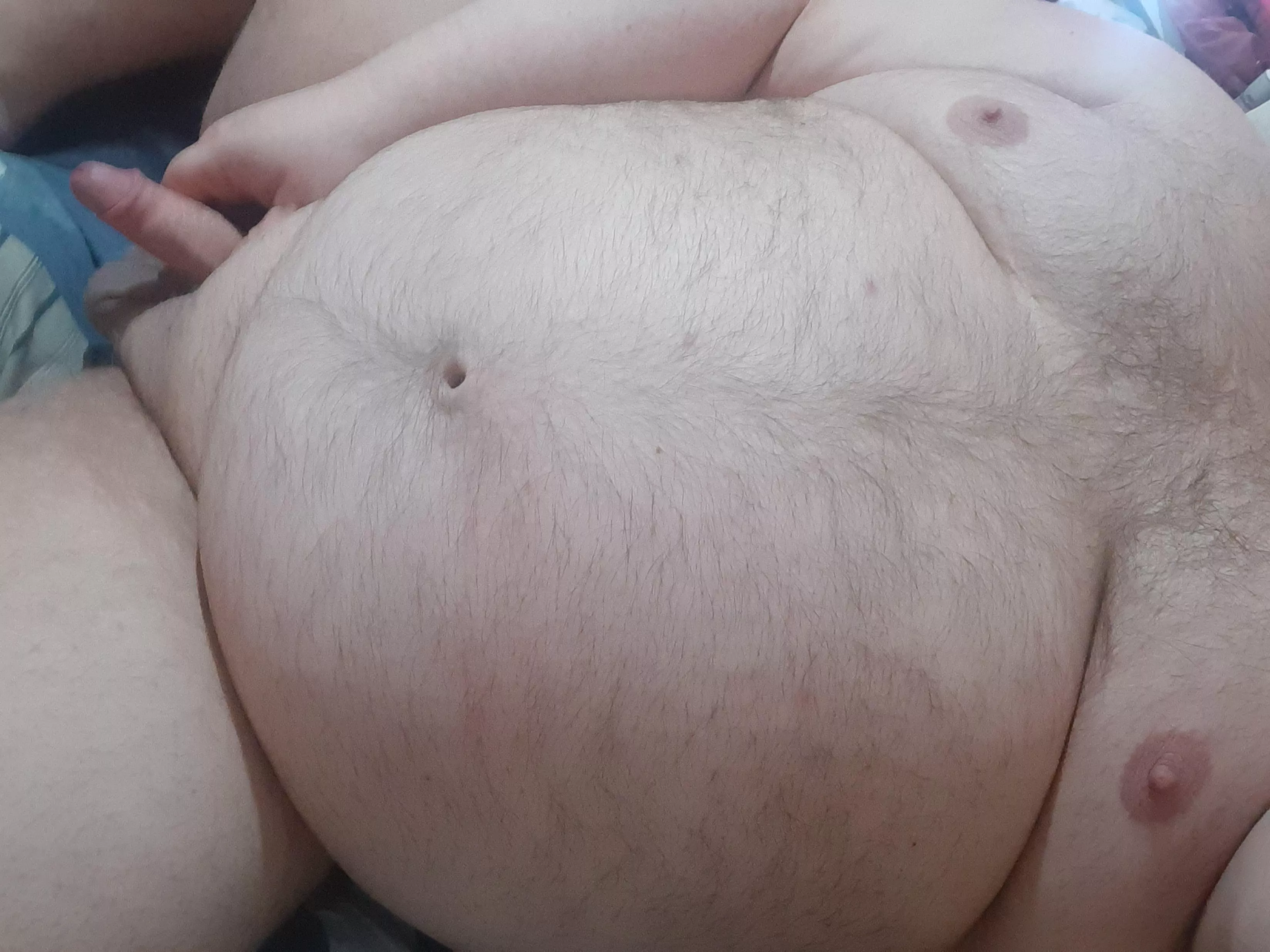 Home alone, want to come over? 👀 [33]