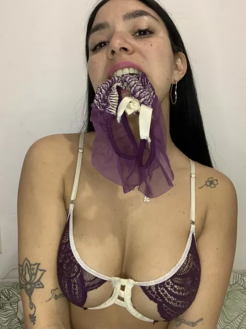 Let's play with those panties