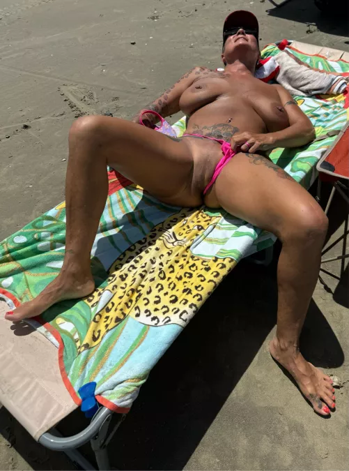 Little flash on the Beach