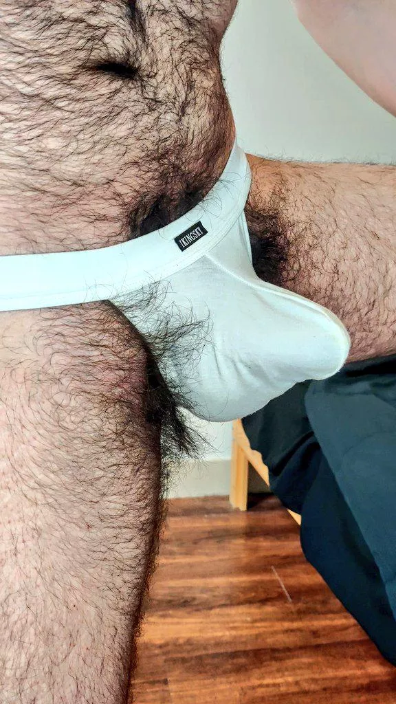 Pubes overflow are underrated. Hope you like mine 