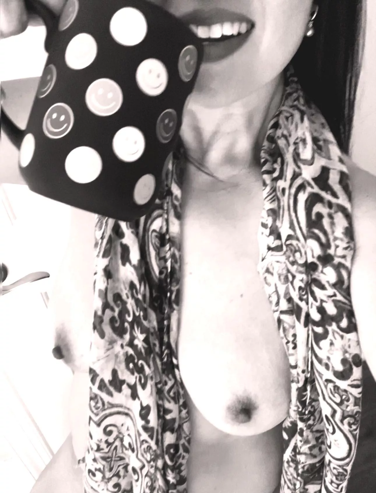 Shades and shapes for Saturday morning 😁