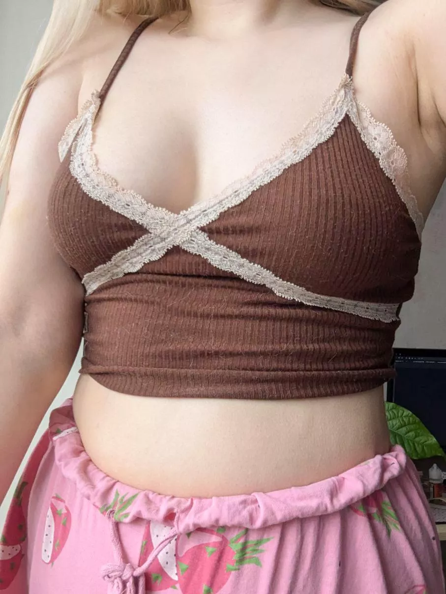 summer is made for braless