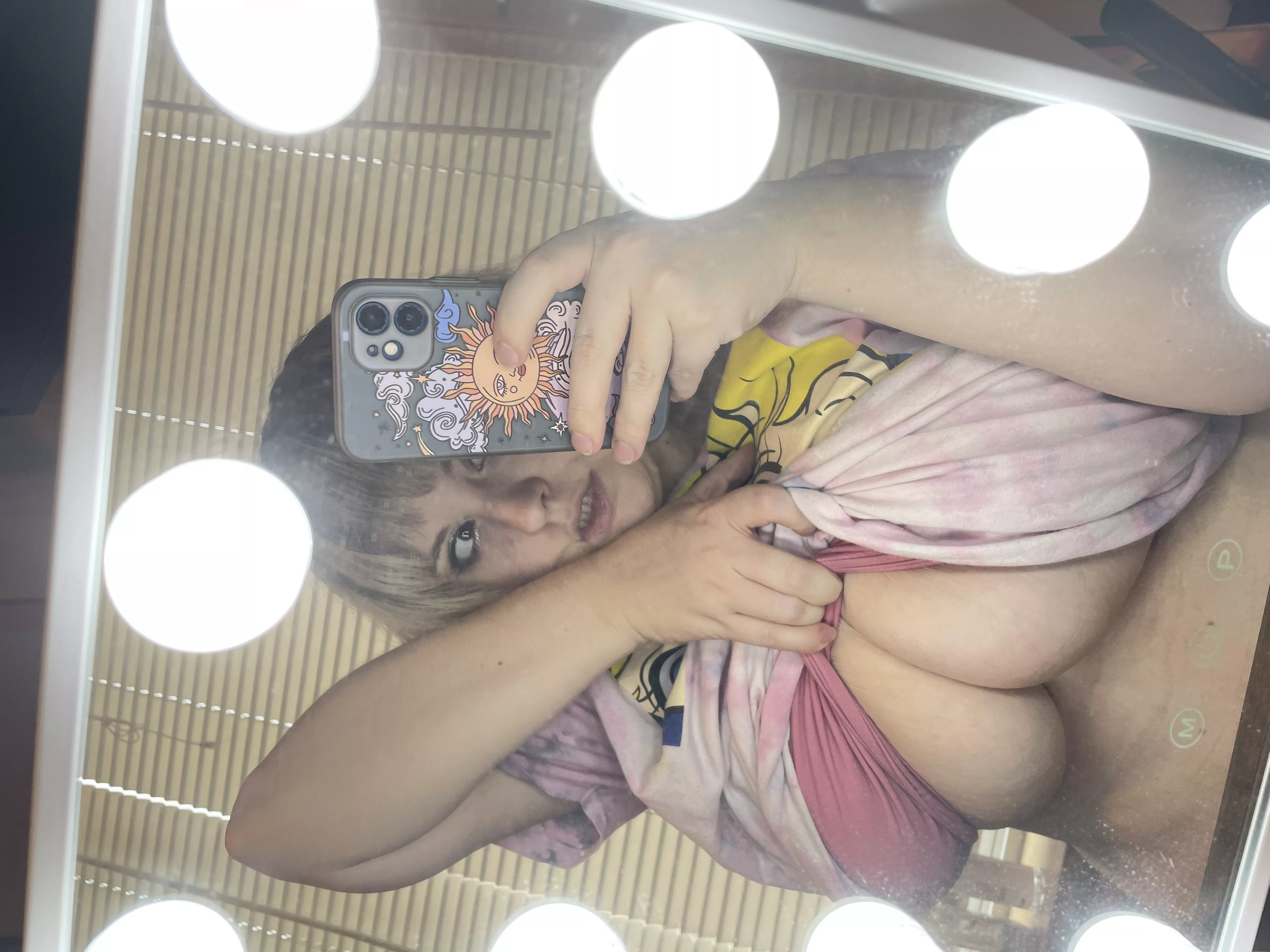 10 lucky people get 65% OFF their first month.. NO PPV, unlock 1k+ nudes instantly..