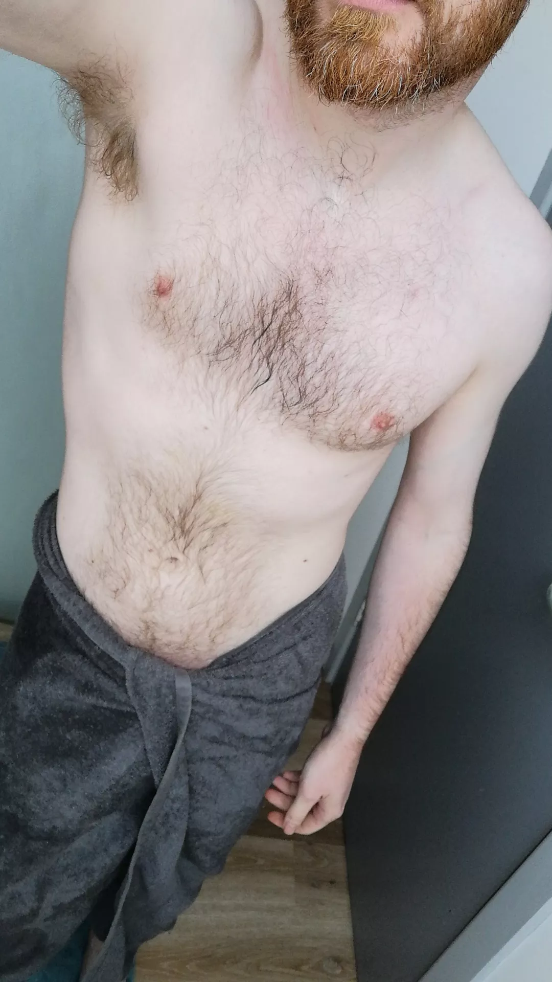 37 m4f give me a shout 