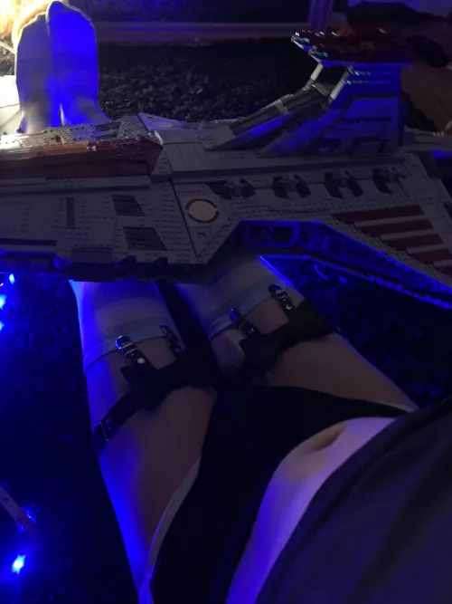 A femboy with Lego what’s better :3