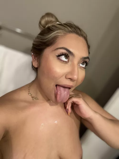 A slut that craves cum