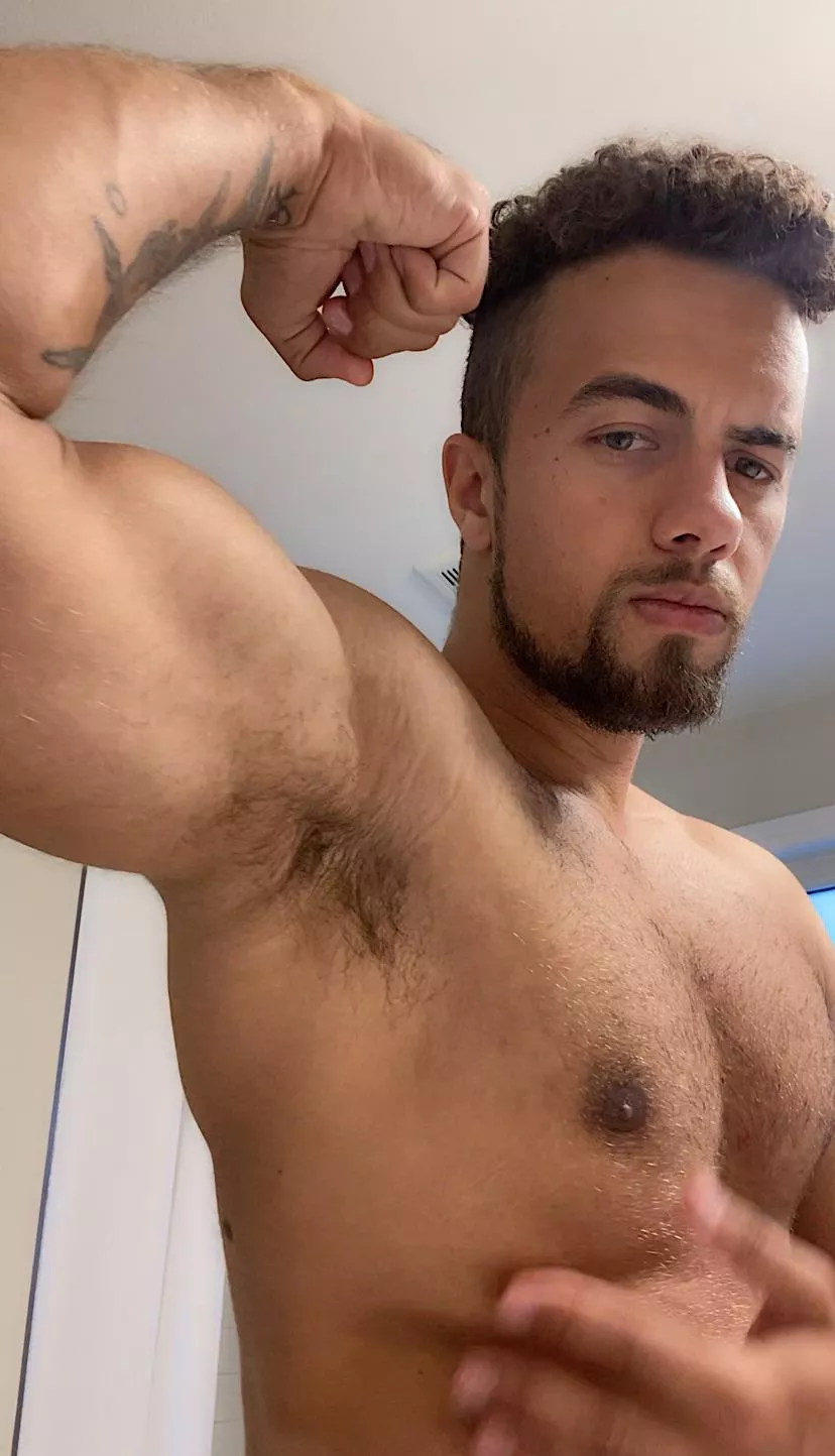 Anyone want a sniff? 😵‍💫