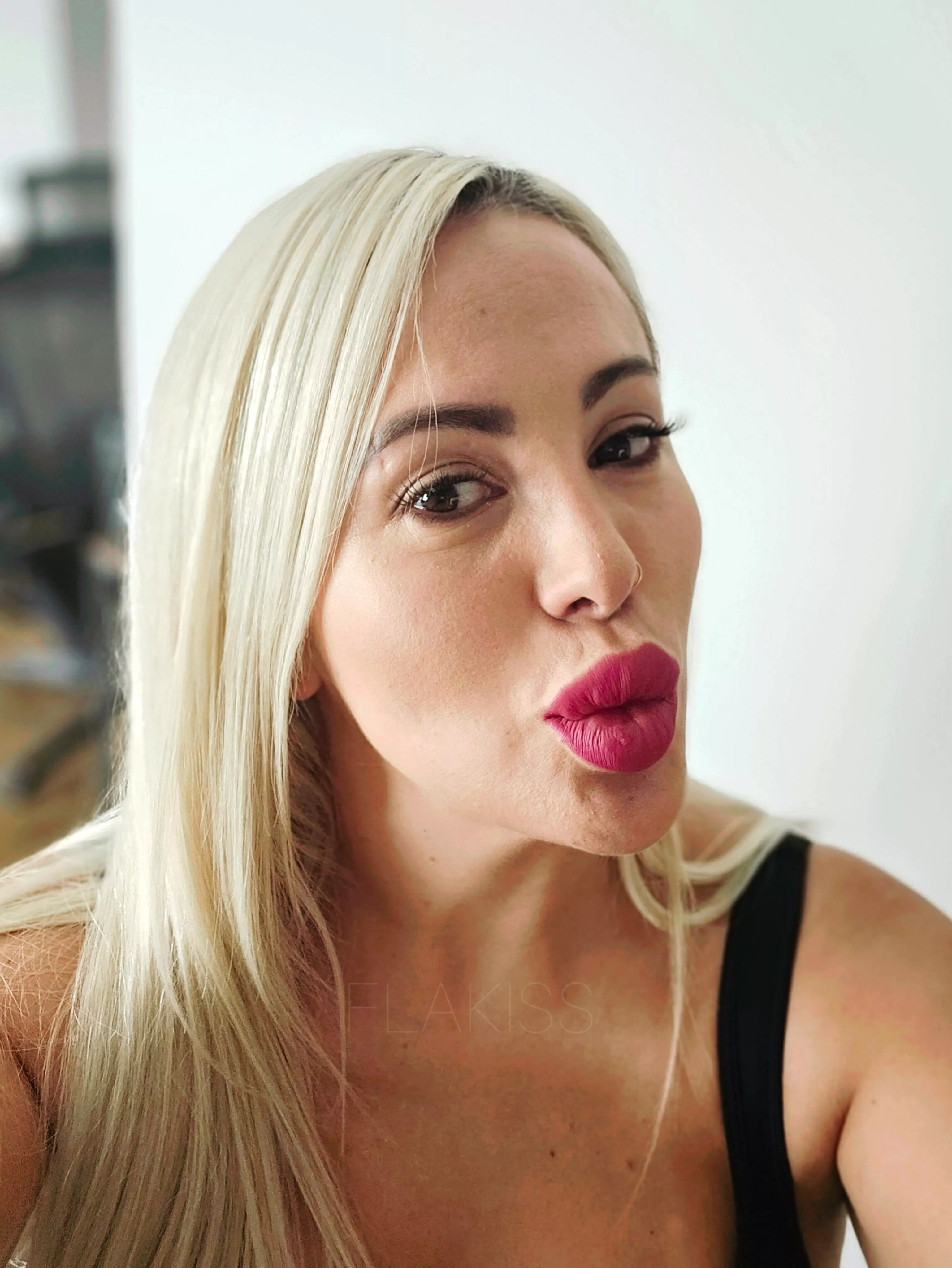 Feeling cute today with my pillows 