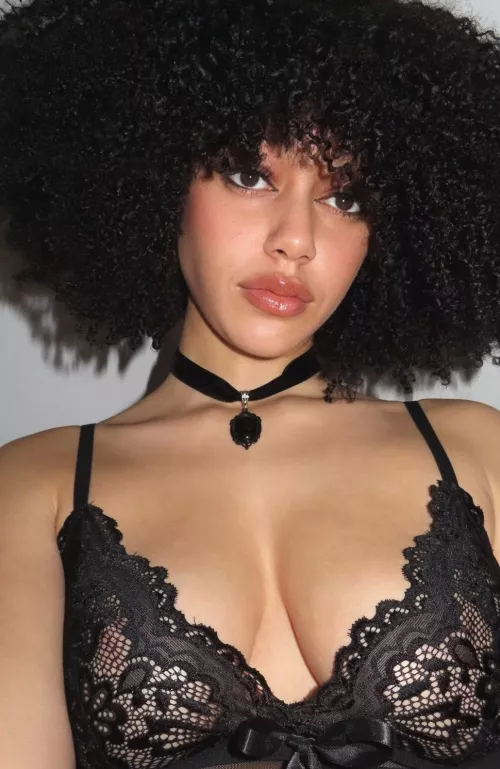 I easily get wet when I show them off
