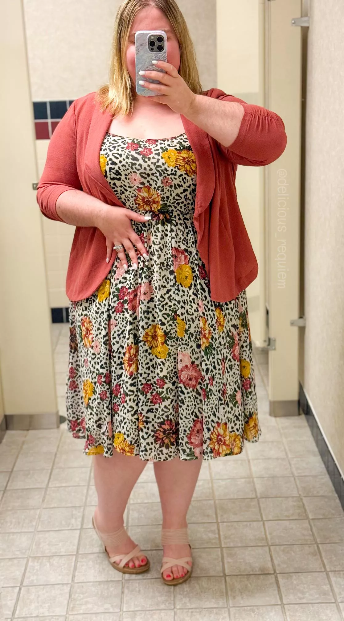 If I look this good with clothes on, imagine what I look like without them 😈