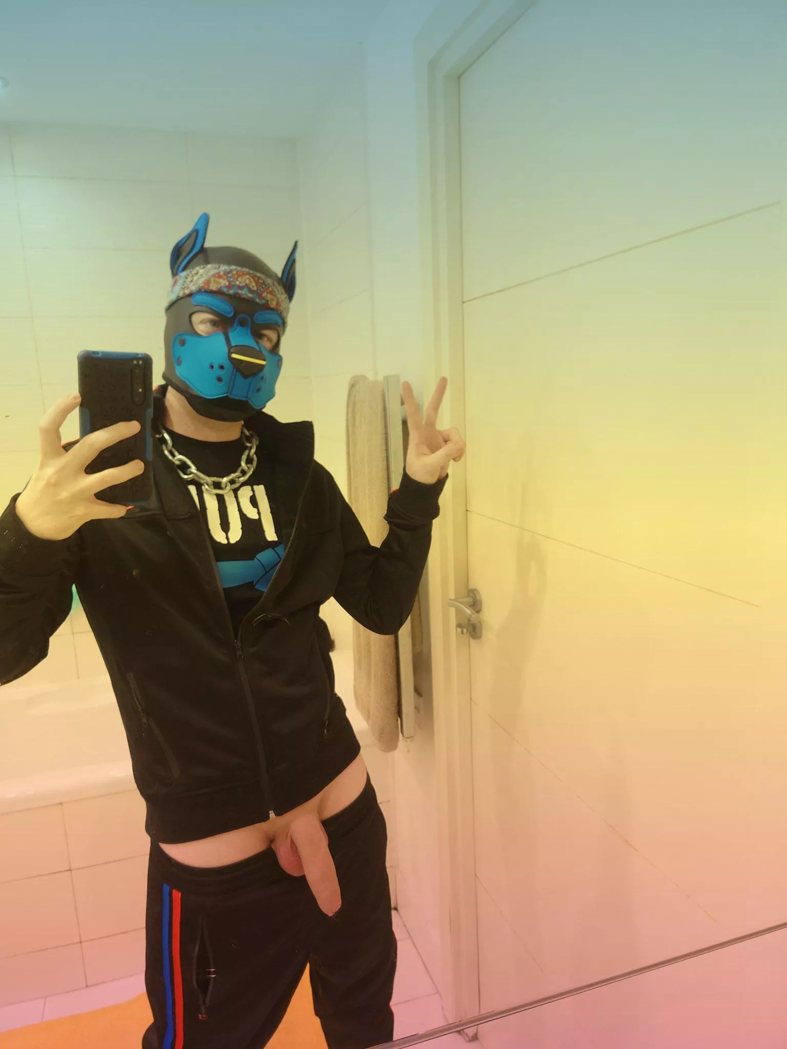 It tastes as good as it looks, don’t believe me? Help yourself 😈