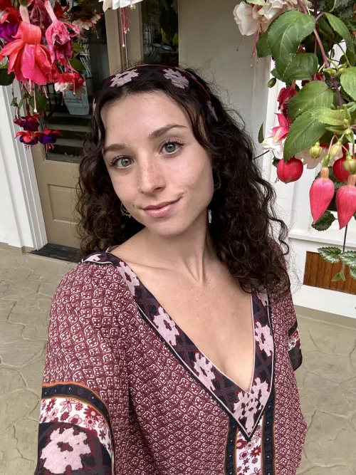 matching the flowers 🌸