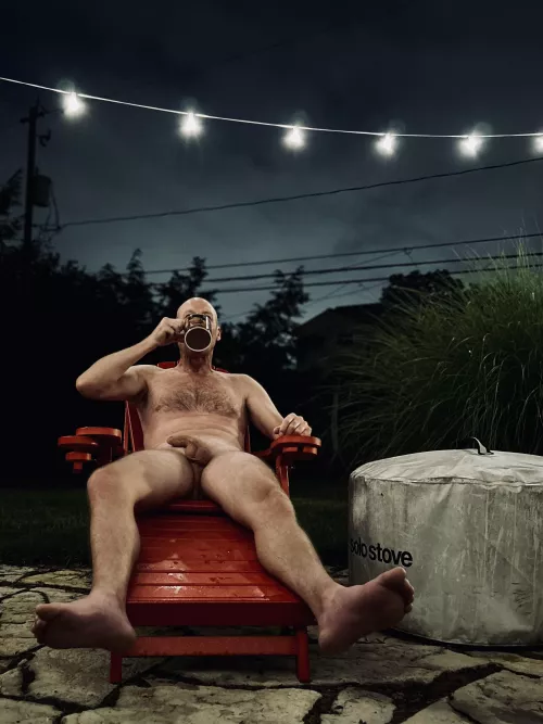 Perfect morning for coffee outside. Enjoy your Sunday CGW