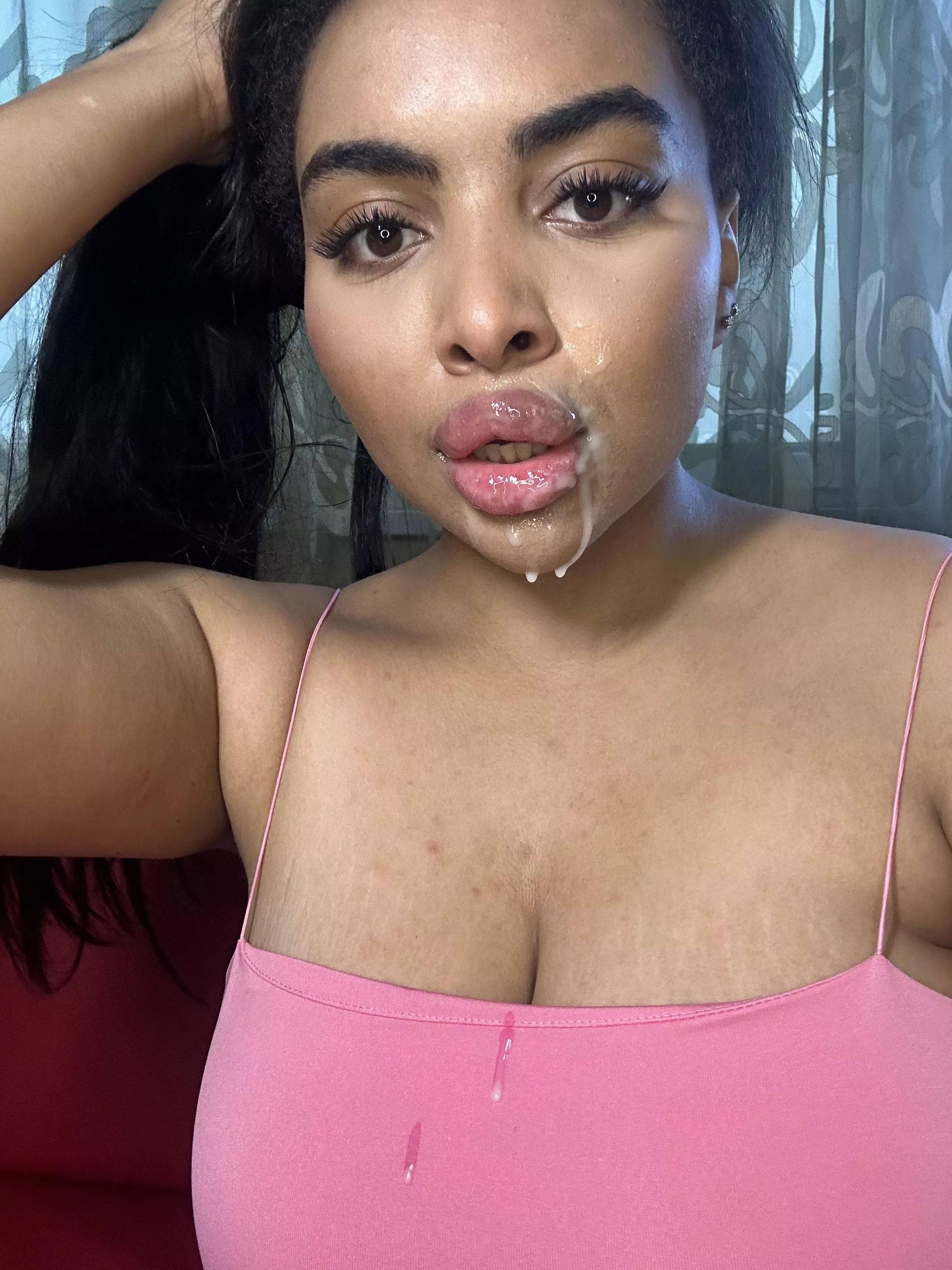 Sending vids to the first 200 comments that say “me”